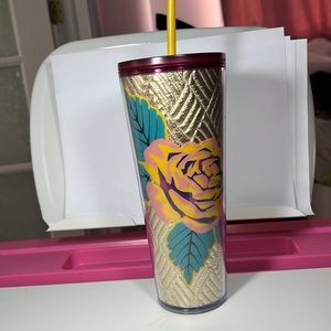 Starbucks cups